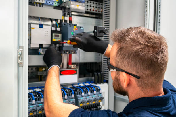 Best Circuit Breaker Repair  in Elm Creek, NE